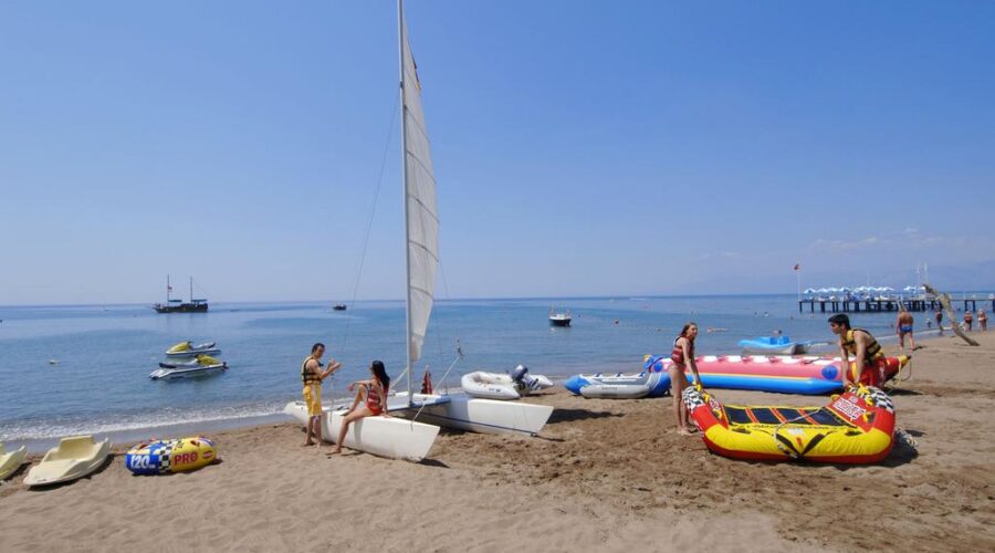 Titanic Beach Lara Antalya