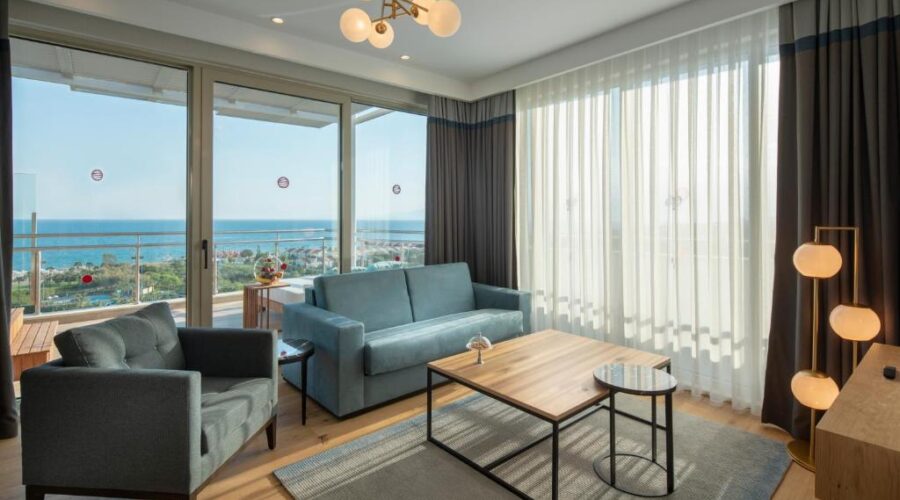 Lara Barut Antalya Collection-Ultra All Inclusive Family Room Sea View